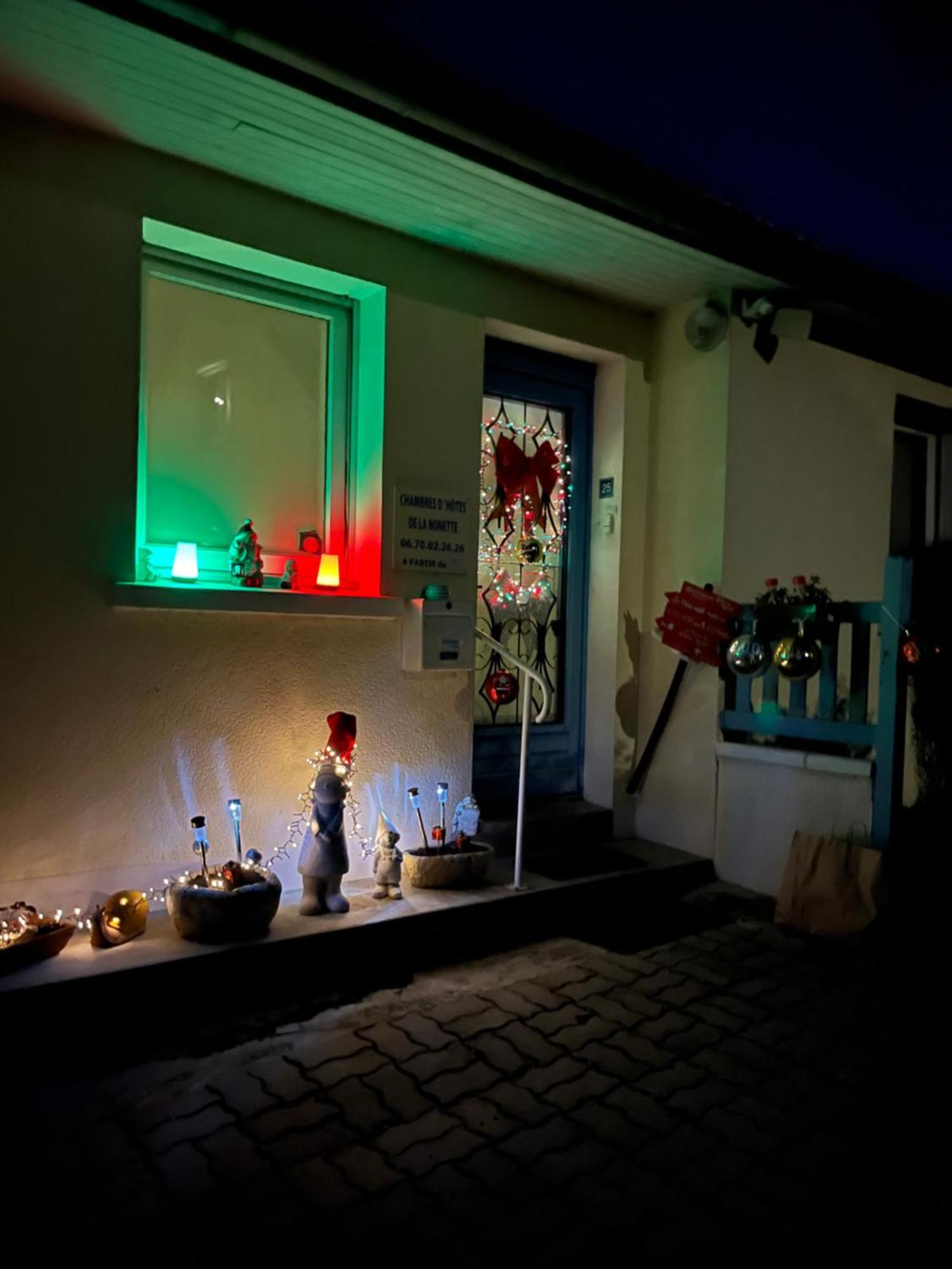 Chambres De La Nonette Senlis  Eksteriør bilde